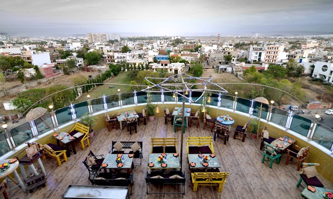 Tonk Road Hotel | Explore The Theme Hotel Jaipur: Family-Friendly Getaway