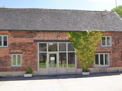 Hundall House | Inviting Stay at The Threshing Barn - Pet and Child Friendly