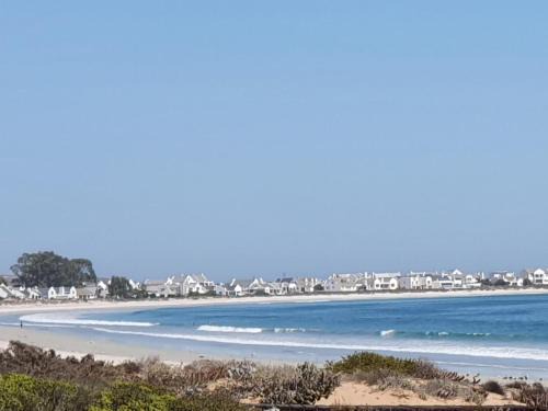 St. Helena Bay Apartment | Cozy Retreat at The Tiki Hut - Guest Rated 7.8/10