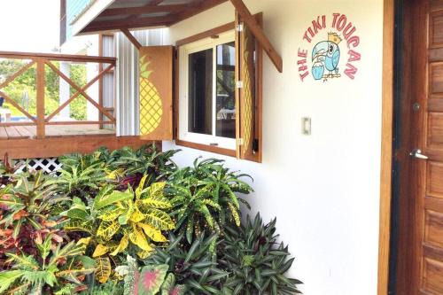 Placencia Apartment | Tropical Suite at The Tiki Toucan with Private Pool & Beach