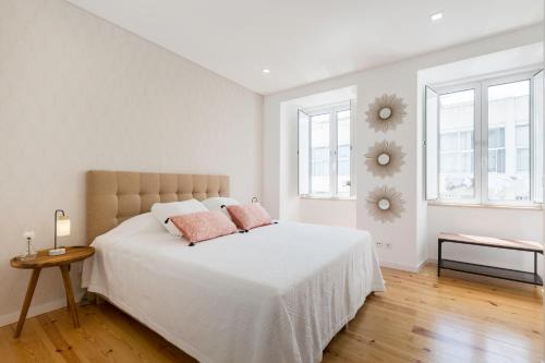 Penha de Franca Apartment | Exceptional Stay at The Tile House 95 - Family-Friendly Retreat