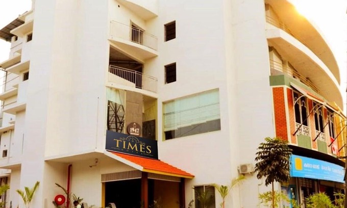 Kakkanad Hotel | Convenient Stay at The Times Hotel with Family-Friendly Perks