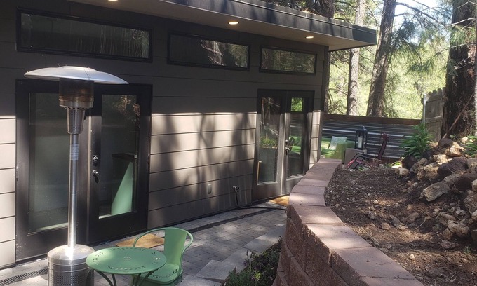 Kachina Village Apartment | Tranquil Forest Retreat: Relaxing Escape Near Town