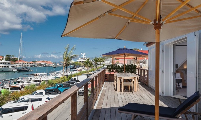Corossol Villa | Relax at The Town House with Oceanfront Amenities