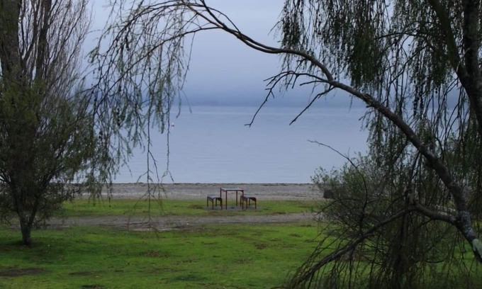 Kuratau House | Idyllic Toy Bach with Lakefront Views and Great Amenities