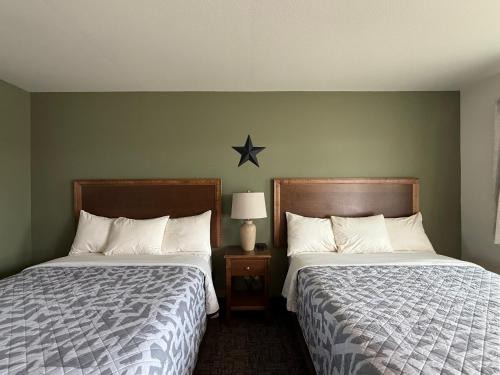 Selby Hotel | Discover The Hilltop Motel & RV Sites in Selby, SD