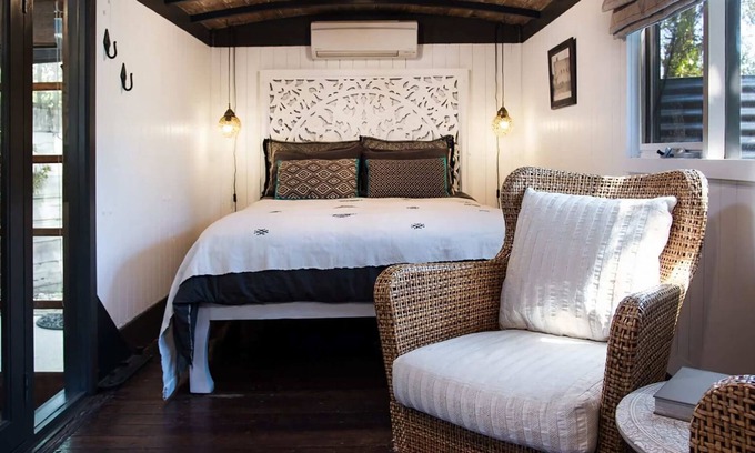 Daylesford House | Unforgettable Stays at The Train Daylesford - 10/10 Rated