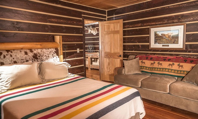 Shell Cabin | Discover Trapper Creek Guest House at Big Horn Mountains
