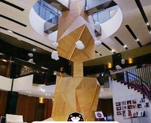 Cianjin District Hotel | Discover Comfort at The Tree House with Pool & Restaurant