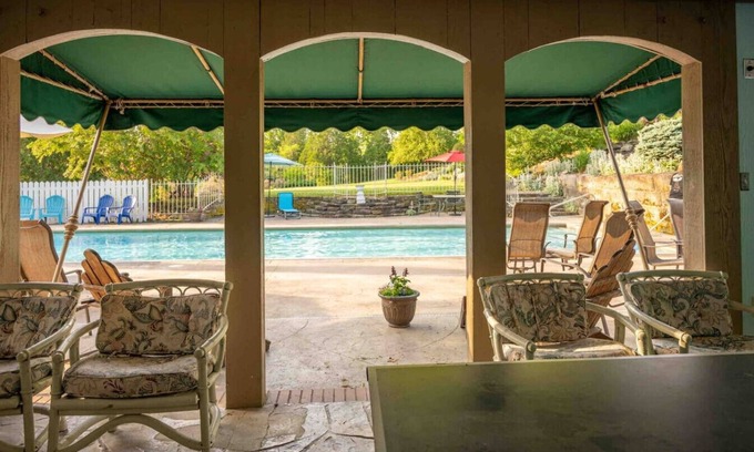 Somerdale Other | Unique Country Getaway at The Trio with Family-Friendly Amenities