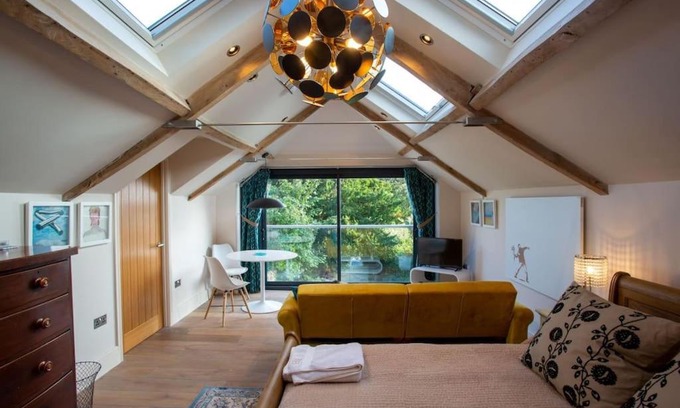 Banwell Ski Chalet | Discover The Tullet: Boutique Hideaway in Somerset