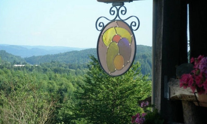 Vertolaye Bed & Breakfast | Experience The Tuscany of Auvergne with 4 Cozy Bedrooms