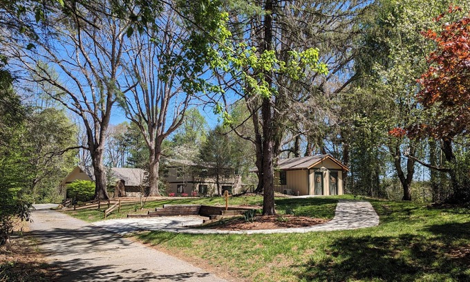 Fletcher House | Unique Twisty Maple Retreat Near Asheville with Spa Amenities
