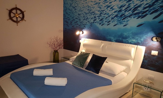 Taormina Apartment | Top-Rated Family Escape at The Two Griffins - Apartment 5