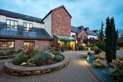 Penrith Hotel | Relaxing Retreat at The Ullswater Suites with Private Pool