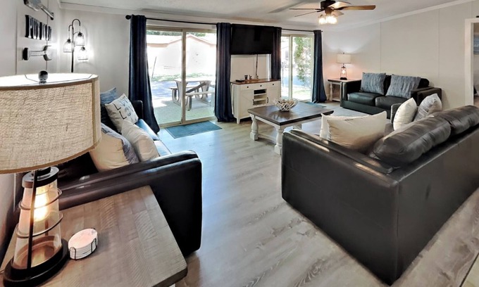Put-in-Bay House | Private Island Club Home for Families and Couples - 9.2/10