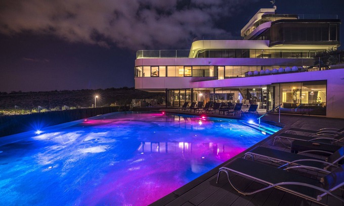 Gojar Villa | Discover Silverfield Villa: Tony Stark's Dream Getaway