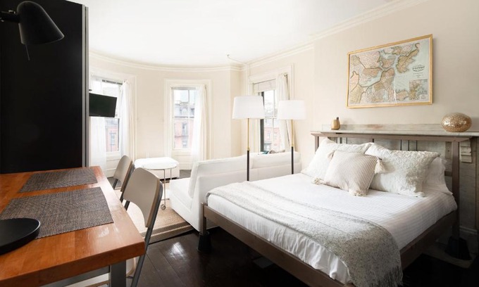 Shawmut Apartment | Discover Comfort at The Upton: Enjoy Breakfast Included