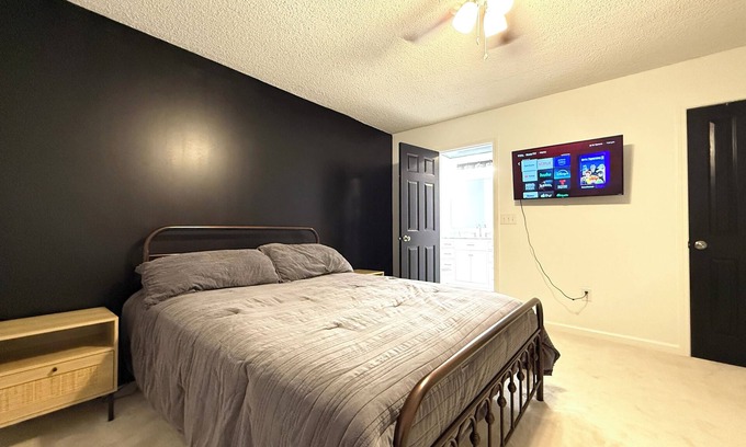 Dunean House | The Urban Nest GVL