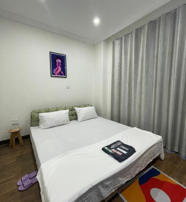 Van Giang Apartment | Discover The V Home at Vinhomes Ocean Park: Family-Friendly Stay