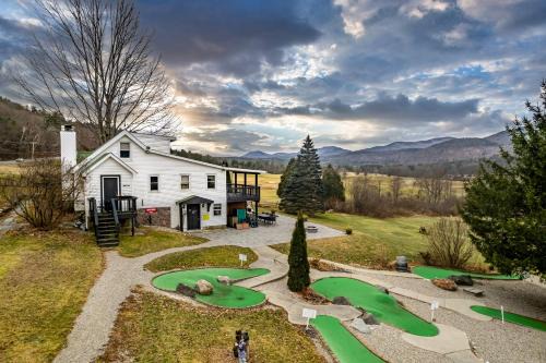 North Lake George House | The Valley Home home
