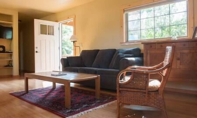 Sierraville Apartment | Experience The Valley House, Unit 2 with Kitchen Amenities