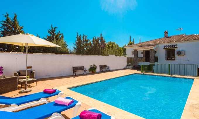 Alozaina Cottage | Experience Relaxation at The Valleys of Ana in Nature