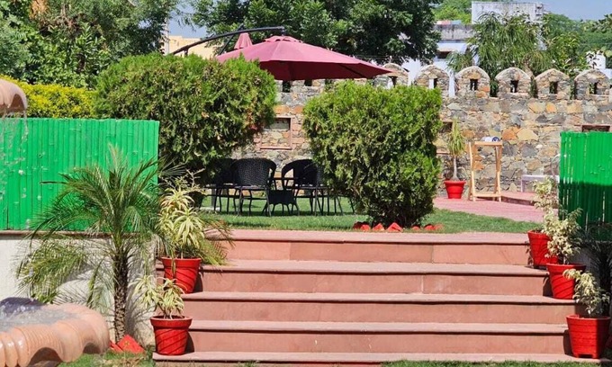 Sariska Hotel | Discover Comfort at The Vanashva with Family-Friendly Amenities
