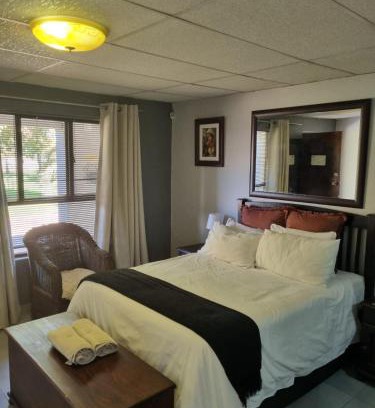 Potchefstroom House | Discover The Venue: Cozy Guestrooms with Unique Amenities
