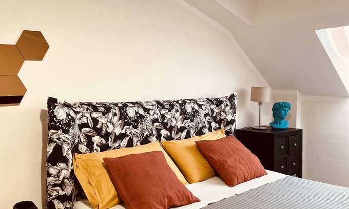 Caserta Apartment | Family-Friendly Stays at The Verdi Apartment