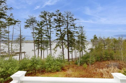 Edgecomb Apartment | The View at Sheepscot River