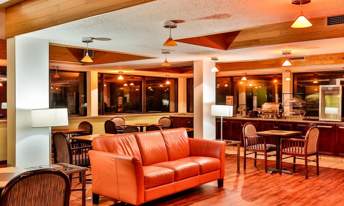 Butztown Hotel | Discover Comfort at The View Inn & Suites with Spa and Dining