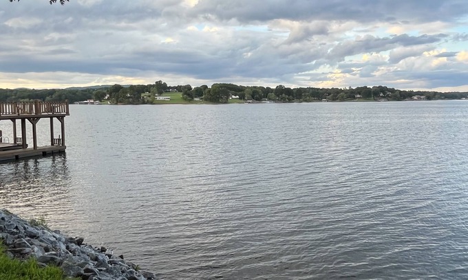 Hickory Cottage | Unwind at "The View" Lake Front Cottage with Hot Tub