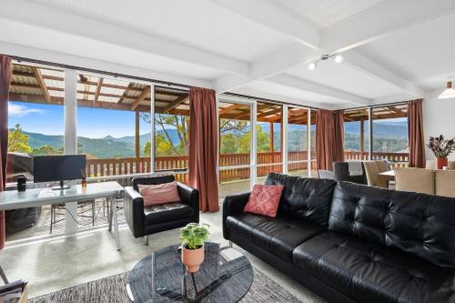 Marysville House | Experience The View Marysville: Family-Friendly Retreat