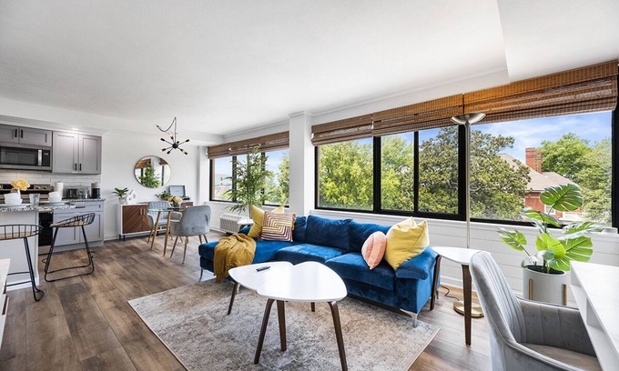 Fort Sanders Apartment | Unmatched Comfort at The View on Clinch - Guest Rated 10/10
