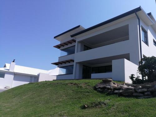 Amatola Coastal Apartment | Oceanfront Escape at The View - 4-Star Guest Rated Haven