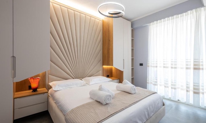 Qender Apartment | Unforgettable Views at The View4 with Free Parking