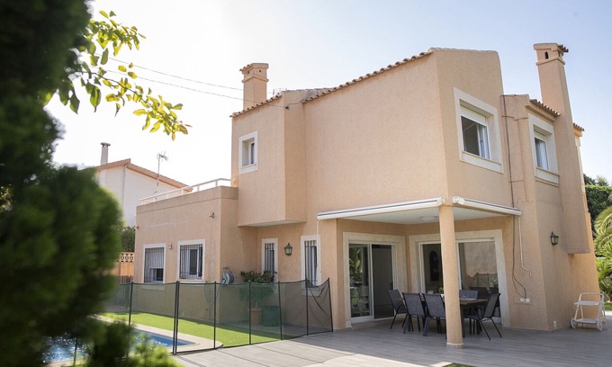 Cabo de Palos Villa | Discover The Villa of Cabo de Palos with Private Pool Access