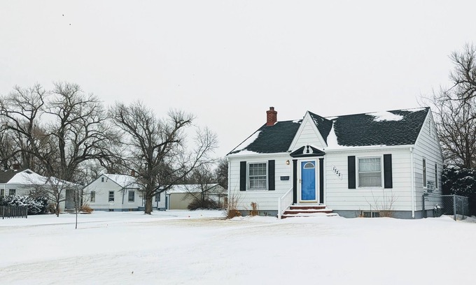 Great Bend House | Pet-Friendly Villa in Great Bend, KS - Rated 9/10 by Guests