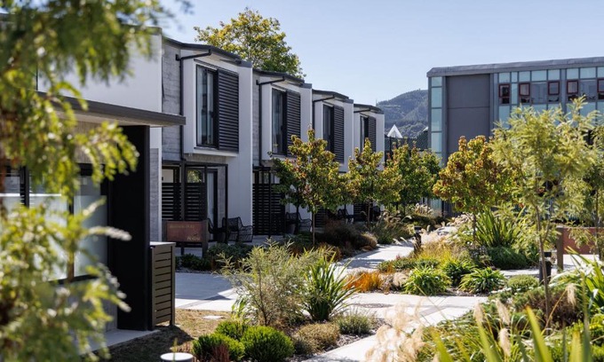 Upper Hutt Hotel | Experience Village Apartments at NZCIS - Rated 9.3/10!