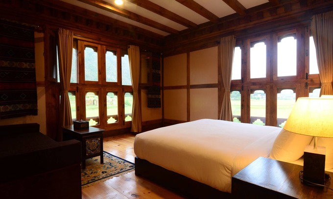 Paro House | Discover The Village Lodge Paro: Family-Friendly Retreat