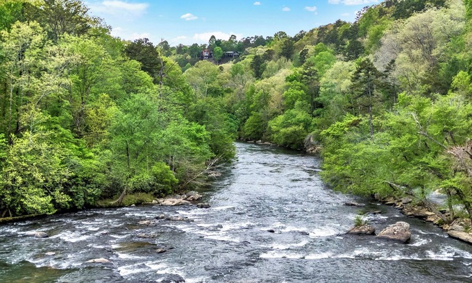 Ellijay Villa | Guest Rated: The Villas at Coosawattee River Resort