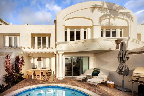 Wailea Villa | Experience The Villas at Fairmont Kea Lani's Oceanfront Luxury