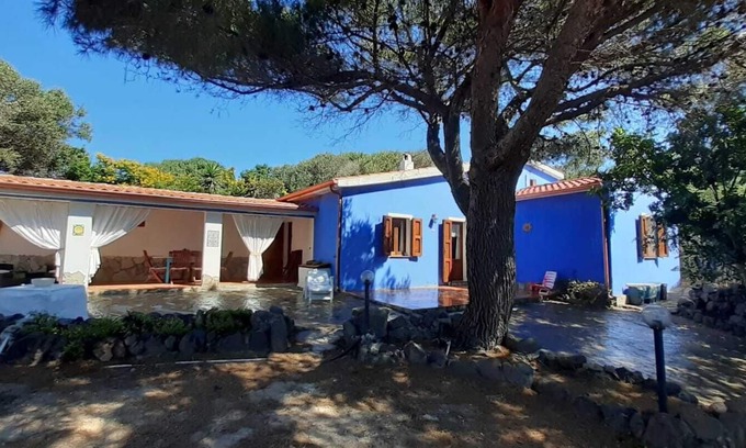Sant'Antioco Villa | Charming Viola House with Ocean View and Beautiful Garden
