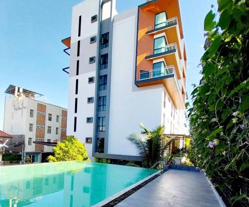 Kho Hong Hotel | Budget-Friendly Stay at The Vita Plus Hotel with Pool Access