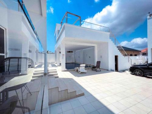 Accra Apartment | Discover The Vittins: Your Perfect Getaway Awaits