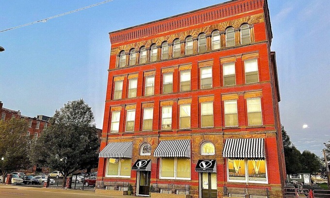 Mansfield Apartment | Discover the Voegele Historic Loft BnB with Family Amenities