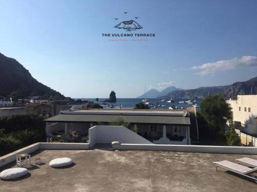 Vulcano Porto House | Oceanfront Escape at The Vulcano Terrace - 4 Star Rated!