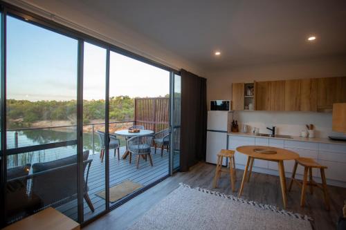 Wilyabrup Villa | Romantic Getaway at The WABi Cabin - Couples Retreat Awaits