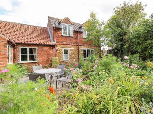 Kilvington House | Guest Rated 10/10 at The Waggon Shed - Pet & Child Friendly